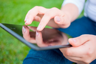 Internetgebruik via smartphones en tablets blijft stijgen